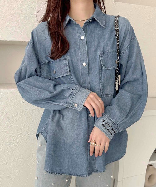 apres jour clair(アプレジュールクレア)の「【apres jour clair】刺繍デザインデニムシャツ【ZOZOTOWN限定アイテム】(シャツ/ブラウス・レディース・ブラック/ライトブルー・X-LARGE/フリー)」の16枚目の写真