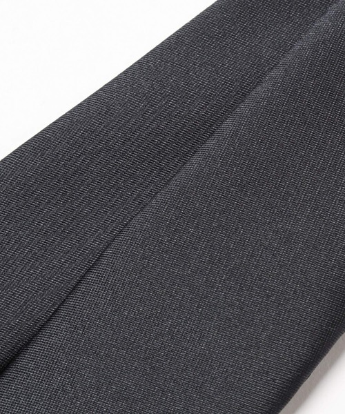 HARE（ハレ）の「スクエアプレートナロータイ(HARE)（ネクタイ・メンズ・ブラック・FREE）」の3枚目の写真