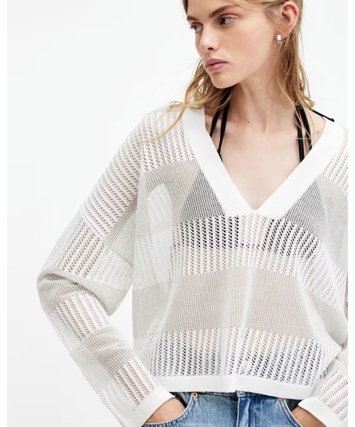 ALLSAINTS(オールセインツ)の「MISHA MESH V-NECK JUMPER | MISHA メッシュ Vネック ニット・セーター(ニット/セーター・レディース・ホワイト・XS/S/M/L)」の4枚目の写真