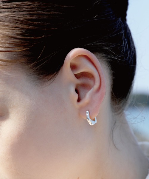 TEN.（テン）の「SILVER925 シマーピアス（ピアス（両耳用）・レディース・シルバー・FREE）」の10枚目の写真