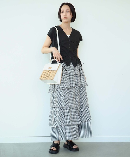 Ray BEAMS（レイビームス）の「Ray BEAMS / ドロスト ギャザー Vネック ブラウス（シャツ/ブラウス・レディース・ブラック/イエロー・1/0）」の11枚目の写真