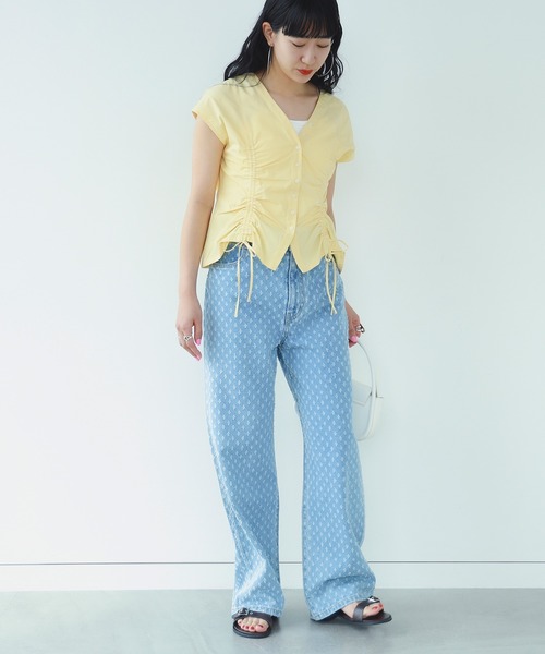 Ray BEAMS（レイビームス）の「Ray BEAMS / ドロスト ギャザー Vネック ブラウス（シャツ/ブラウス・レディース・ブラック/イエロー・1/0）」の14枚目の写真