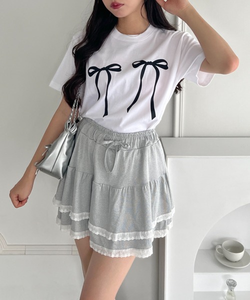 Loueme（ルエム）の「ダブルリボンプリントTシャツ（Tシャツ/カットソー・レディース・ホワイト/レッド/ブラック・FREE）」の6枚目の写真