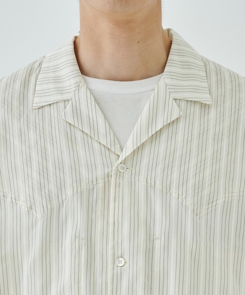 saby（サバイ）の「【saby/サバイ】STUDIOUS別注 STRIPE SHIRT（シャツ/ブラウス・メンズ・オフホワイト/サックスブルー・2/3）」の9枚目の写真