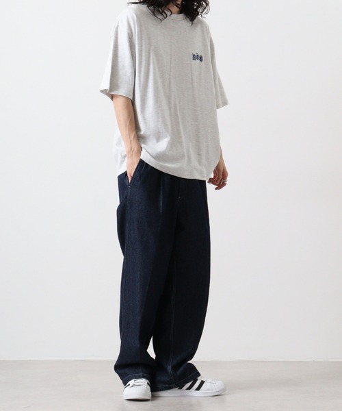 Red Cap Girl(レッドキャプガール)の「REDCAPGIRL 天竺 バックプリント ルーズシルエット半袖Tシャツ(Tシャツ/カットソー・メンズ・ホワイト/ブラック/アッシュグレー/ブルー・L/M)」の14枚目の写真
