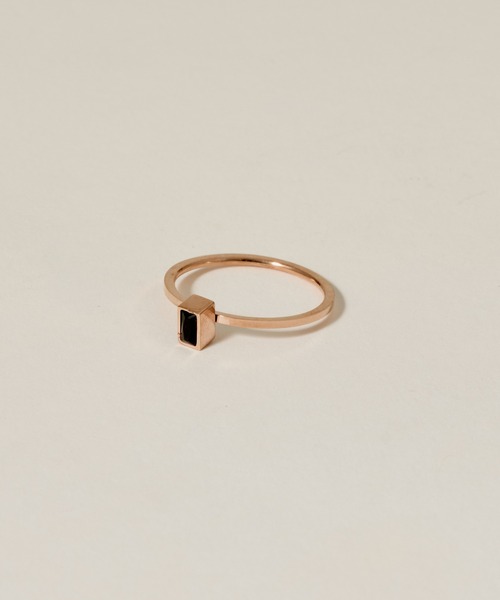 novice（ノーヴィス）の「【novice】Rectangle Stone Motif Ring［Stainless］（リング・レディース・ゴールド/シルバー・FREE）」の7枚目の写真