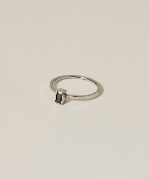 novice（ノーヴィス）の「【novice】Rectangle Stone Motif Ring［Stainless］（リング・レディース・ゴールド/シルバー・FREE）」の11枚目の写真