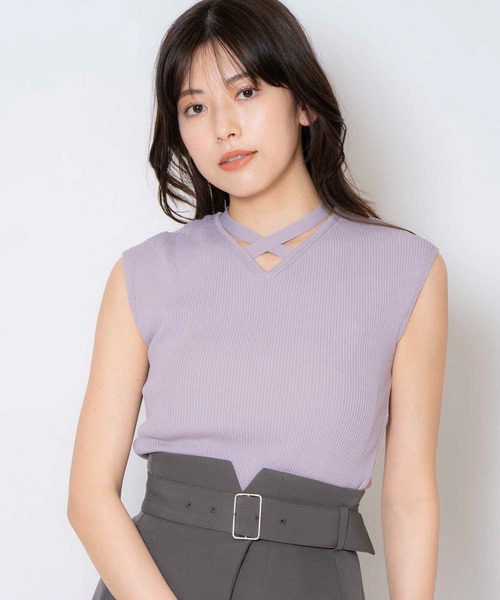 NOELA(ノエラ)の「クロスストラップノースリニット(ニット/セーター・レディース・ブラック/グレー/ブラウン・フリー)」の1枚目の写真