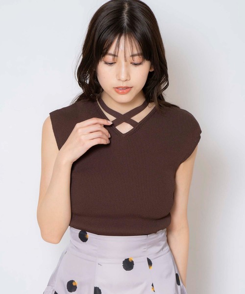 NOELA(ノエラ)の「クロスストラップノースリニット(ニット/セーター・レディース・ブラック/グレー/ブラウン・フリー)」の19枚目の写真