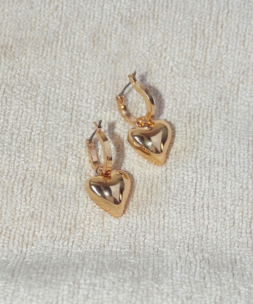 GOLDY（ゴールディ）の「チャビー ハート フープ ピアス（ピアス（両耳用）・レディース・ゴールド/その他1/その他2/シルバー・FREE）」の3枚目の写真