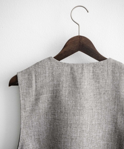 Audience(オーディエンス)の「Upscape Audience アップスケープオーディエンス 日本製 国産 Naturemier ナチュレミア TECH リネンライク メランジクロス キーネックサイドオープンベスト AUD7265(ベスト・メンズ・ブラック/グレー/モカ・L/M)」の21枚目の写真