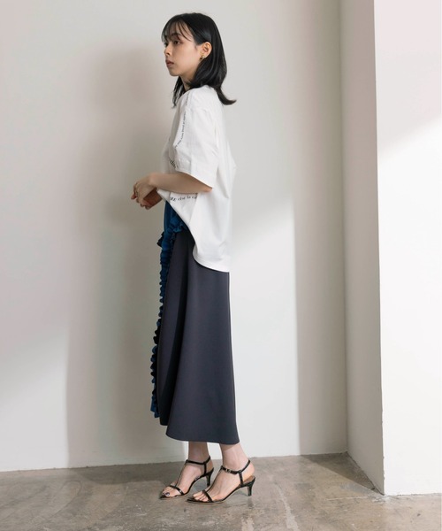 Eimee Law（エイミーロウ）の「ウェーブロゴプリントタックスリーブTシャツ（Tシャツ/カットソー・レディース・ブラック/オフホワイト/スミクロ・38）」の12枚目の写真