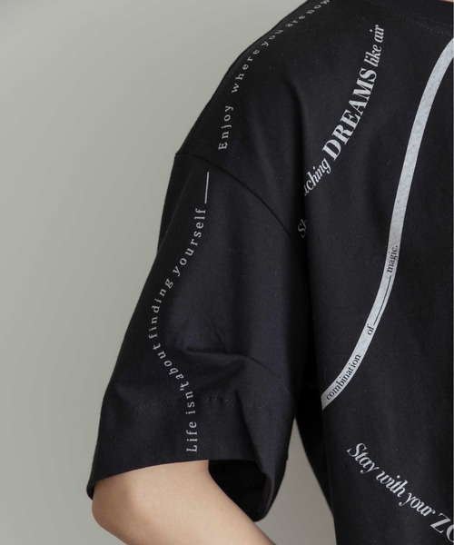Eimee Law（エイミーロウ）の「ウェーブロゴプリントタックスリーブTシャツ（Tシャツ/カットソー・レディース・ブラック/オフホワイト/スミクロ・38）」の17枚目の写真