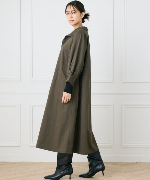 INED CLARO（イネドクラロ）の「2WAYギャザーネックワンピース（ワンピース・レディース・チャコールグレー/ベージュ・フリー）」の9枚目の写真