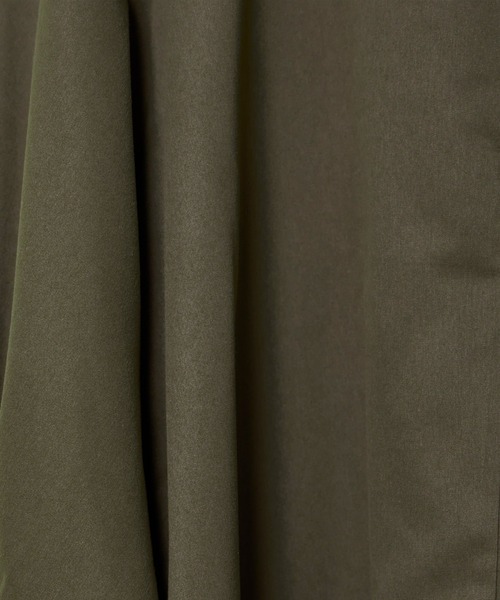 INED CLARO（イネドクラロ）の「2WAYギャザーネックワンピース（ワンピース・レディース・チャコールグレー/ベージュ・フリー）」の15枚目の写真