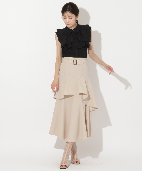 AND COUTURE（アンドクチュール）の「アシメフリルティアードスカート（スカート・レディース・オレンジ/サックスブルー/ブラック/ベージュ・SMALL/MEDIUM）」の3枚目の写真