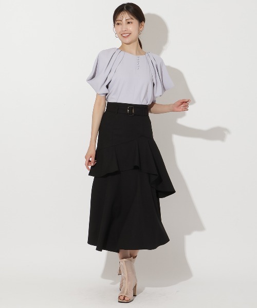 AND COUTURE（アンドクチュール）の「アシメフリルティアードスカート（スカート・レディース・オレンジ/サックスブルー/ブラック/ベージュ・SMALL/MEDIUM）」の2枚目の写真