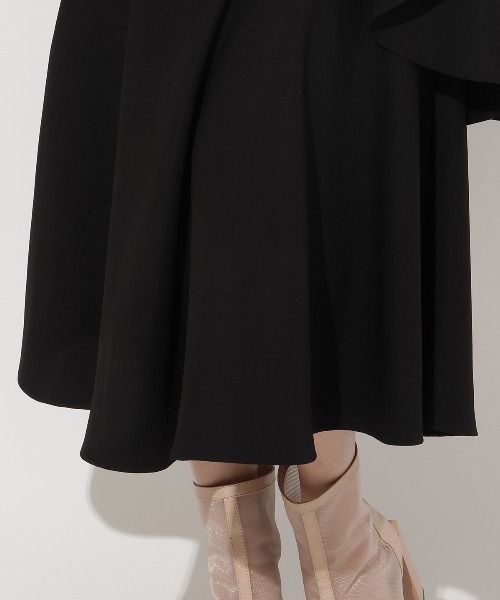 AND COUTURE（アンドクチュール）の「アシメフリルティアードスカート（スカート・レディース・オレンジ/サックスブルー/ブラック/ベージュ・SMALL/MEDIUM）」の10枚目の写真