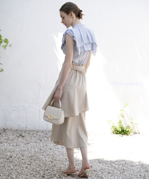 AND COUTURE（アンドクチュール）の「アシメフリルティアードスカート（スカート・レディース・オレンジ/サックスブルー/ブラック/ベージュ・SMALL/MEDIUM）」の19枚目の写真