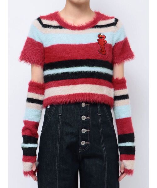 jouetie（ジュエティ）の「【セサミストリート】マルチボーダーアームウォーマーフェザータッチニット（ニット/セーター・レディース・ピンク/レッド/ブルー・MEDIUM）」の4枚目の写真