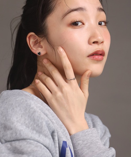 LHME（エルエイチエムイー）の「【WEB限定】“Moment”プチハートリング/サージカルステンレス（金属アレルギー対応）【LHME / エルエイチエムイー】（リング・レディース・ゴールド/シルバー・2号/3号/13号/11号）」の7枚目の写真