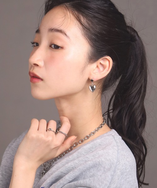 LHME（エルエイチエムイー）の「【WEB限定】“Moment”プチハートリング/サージカルステンレス（金属アレルギー対応）【LHME / エルエイチエムイー】（リング・レディース・ゴールド/シルバー・2号/3号/13号/11号）」の8枚目の写真