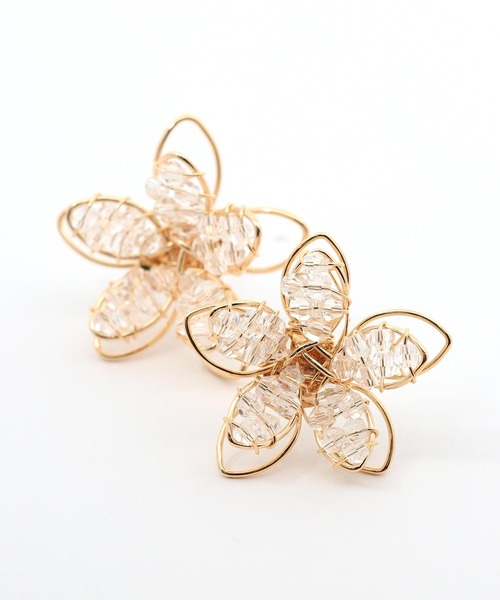 Cepica（セピカ）の「ビーズフラワーピアス（ピアス（両耳用）・レディース・シルバー/ゴールド・FREE）」の4枚目の写真