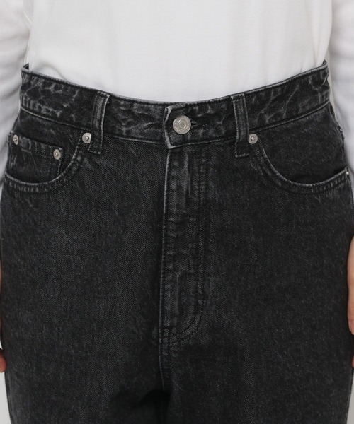 LOWRYS FARM（ローリーズファーム）の「ＣＯＮＥ／スリットパンツ 131360（デニムパンツ・レディース・ブラック/ブルー/ネイビー/ブラック系その他・SMALL/MEDIUM/LARGE）」の19枚目の写真