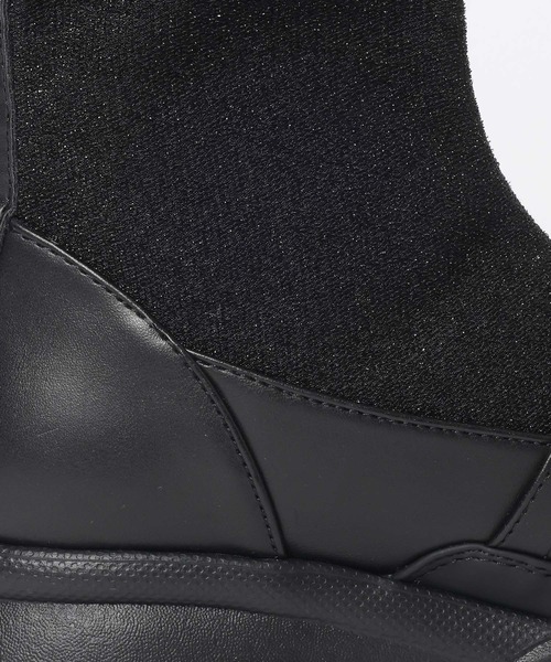 HARE（ハレ）の「ラメソックスデザインブーツ(HARE)（ブーツ・レディース・シルバー/ブラック・MEDIUM/LARGE）」の21枚目の写真