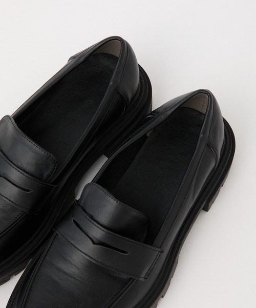 COLONY 2139（コロニートゥーワンスリーナイン）の「コインローファー（ローファー・メンズ・ブラック・SMALL/MEDIUM）」の8枚目の写真