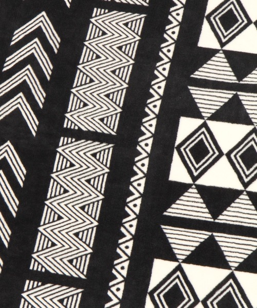 BAYFLOW（ベイフロー）の「[リバーシブル仕様]BFフリースブランケットM 101×162（ブランケット・レディース・ネイビー/ブルー/ベージュ/チャコール/ブラック系/ブルー系・00）」の14枚目の写真