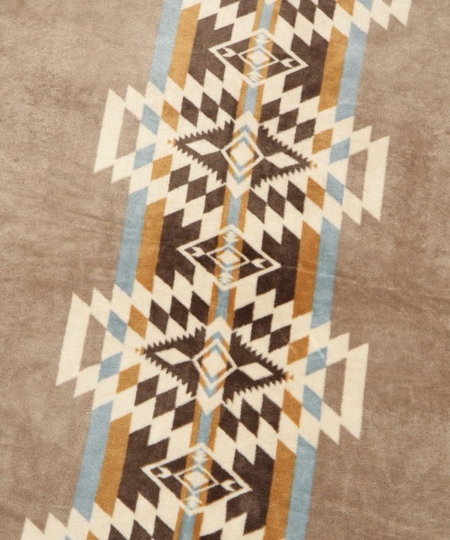 BAYFLOW（ベイフロー）の「[リバーシブル仕様]BFフリースブランケットM 101×162（ブランケット・レディース・ネイビー/ブルー/ベージュ/チャコール/ブラック系/ブルー系・00）」の19枚目の写真