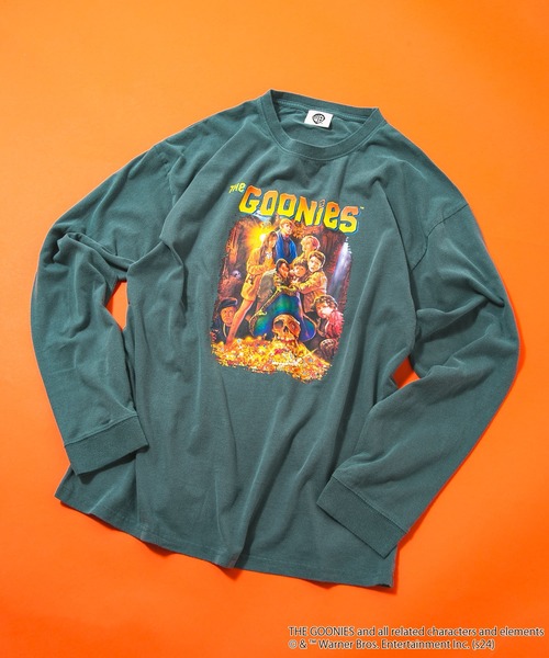 UNIIT(ユニット)の「【The Goonies/グーニーズ】パウダーブリーチ加工 ビッグシルエットロンT ドロップショルダー オーバーサイズ ヴィンテージ加工(Tシャツ/カットソー・メンズ・グリーン/ブルー/チャコールグレー・LARGE/MEDIUM)」の2枚目の写真