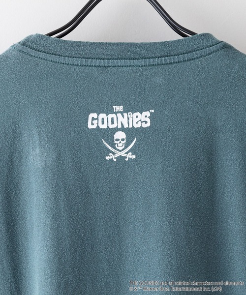 UNIIT(ユニット)の「【The Goonies/グーニーズ】パウダーブリーチ加工 ビッグシルエットロンT ドロップショルダー オーバーサイズ ヴィンテージ加工(Tシャツ/カットソー・メンズ・グリーン/ブルー/チャコールグレー・LARGE/MEDIUM)」の11枚目の写真
