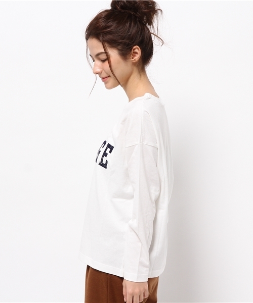 SEVENDAYS=SUNDAY（セブンデイズサンデイ）の「ＣＯＬＬＥＧＥ　ＯＥ天竺　長袖プルオーバー（Tシャツ/カットソー・レディース・カーキ/ネイビー/オフホワイト/杢グレー・MEDIUM/LARGE）」の6枚目の写真