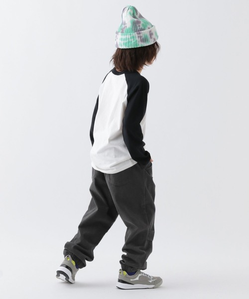 BAYFLOW（ベイフロー）の「[着回し力抜群!]コーデュロイパラシュートパンツ(KIDS)（その他パンツ・キッズ・チャコールグレー/モカ/ブルー・110cm/150cm/140cm/130cm/120cm）」の7枚目の写真