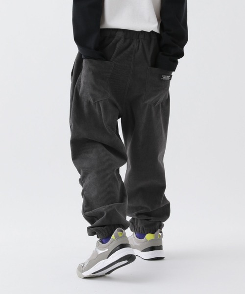BAYFLOW（ベイフロー）の「[着回し力抜群!]コーデュロイパラシュートパンツ(KIDS)（その他パンツ・キッズ・チャコールグレー/モカ/ブルー・110cm/150cm/140cm/130cm/120cm）」の13枚目の写真