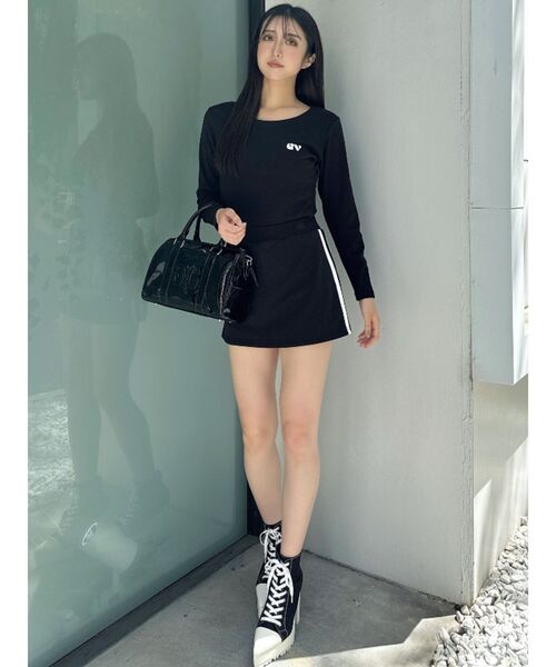 GYDA(ジェイダ)の「round GYロゴプリントラウンドヘムロンT(Tシャツ/カットソー・レディース・ピンク/ブラック/オフホワイト・FREE)」の17枚目の写真