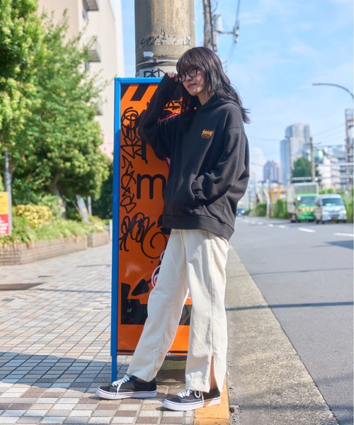 Manhattan Portage（マンハッタンポーテージ）の「Sweat Parka THRASHER（パーカー・メンズ・ブラック/ライトグレー・LARGE/MEDIUM/SMALL/X-LARGE）」の8枚目の写真