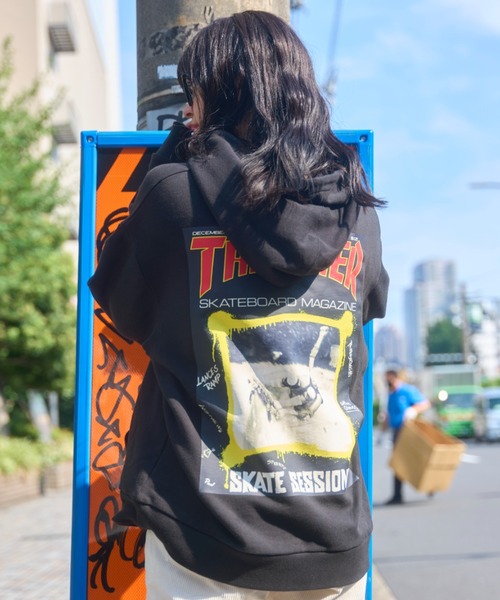 Manhattan Portage（マンハッタンポーテージ）の「Sweat Parka THRASHER（パーカー・メンズ・ブラック/ライトグレー・LARGE/MEDIUM/SMALL/X-LARGE）」の16枚目の写真