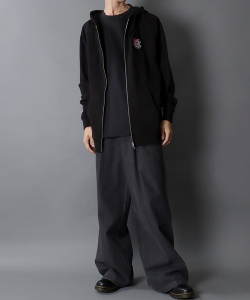 ed hardy エドハーディ　パーカー　スウェット　古着　ヴィンテージ　短丈 ed hardy エドハーディ パーカー スウェット 古着 ヴィンテージ