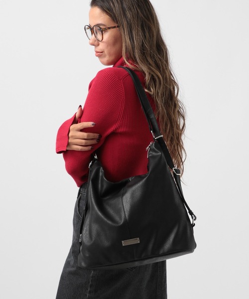 BAYFLOW（ベイフロー）の「[リュックにもショルダーにも]フェイクレザー3WAYトート（ショルダーバッグ・レディース・ブラック/グレー/ライトベージュ・FREE）」の5枚目の写真