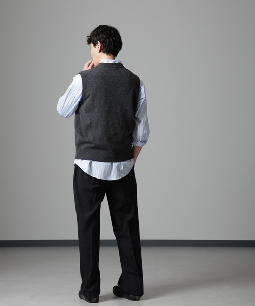 NANO universe（ナノユニバース）の「ウールブレンドクルーネックベスト（ベスト・メンズ・ブラック/チャコール・M/L）」の9枚目の写真