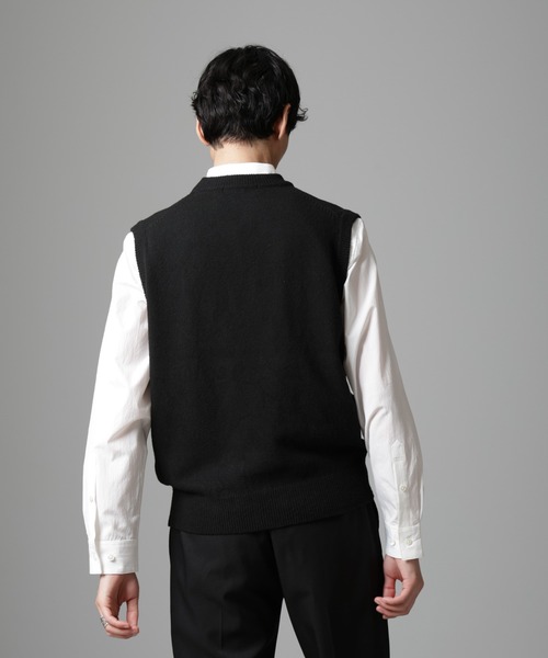 NANO universe（ナノユニバース）の「ウールブレンドクルーネックベスト（ベスト・メンズ・ブラック/チャコール・M/L）」の13枚目の写真