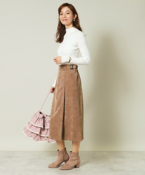 ITS'DEMO（イッツデモ）の「◆【後ろウエストゴム／手洗い可】コーデュロイスカート（スカート・レディース・アイボリー/ブラウン系/ネイビー・00）」の10枚目の写真