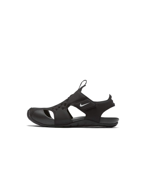NIKE(ナイキ)の「ナイキ サンレイ プロテクト 2 キッズサンダル / Nike Sunray Protect 2Little Kids' Sandals 943826-001 Black(サンダル・キッズ・ブラック・17/18/19/20/21/22)」の2枚目の写真