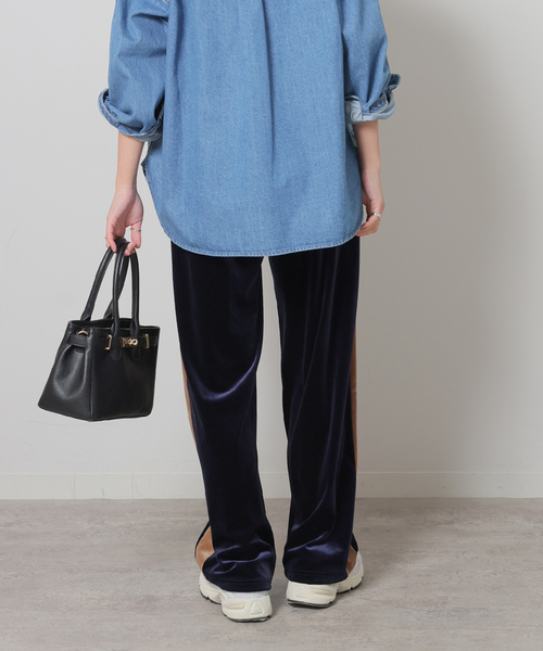 JOURNAL STANDARD relume(ジャーナルスタンダード レリューム)の「ベロアトラックパンツ(その他パンツ・レディース・ネイビー/ブラウン・FREE)」の16枚目の写真