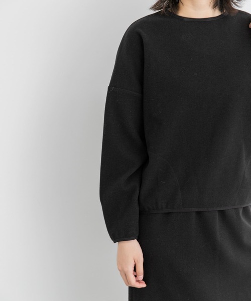 EKAL(エカル)の「ウォームドジャージーパイピングプルオーバー(Tシャツ/カットソー・レディース・アイボリー/ブラック・ONE)」の3枚目の写真