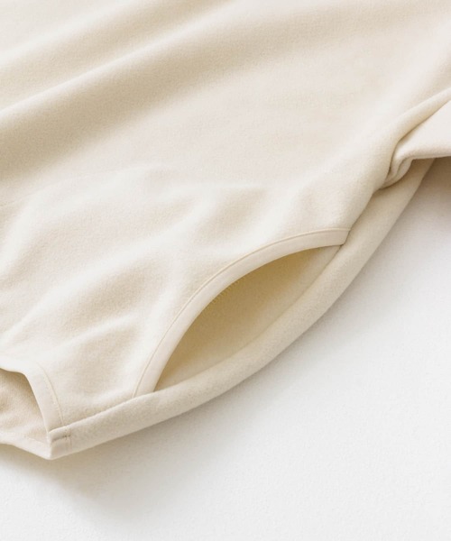 EKAL(エカル)の「ウォームドジャージーパイピングプルオーバー(Tシャツ/カットソー・レディース・アイボリー/ブラック・ONE)」の14枚目の写真