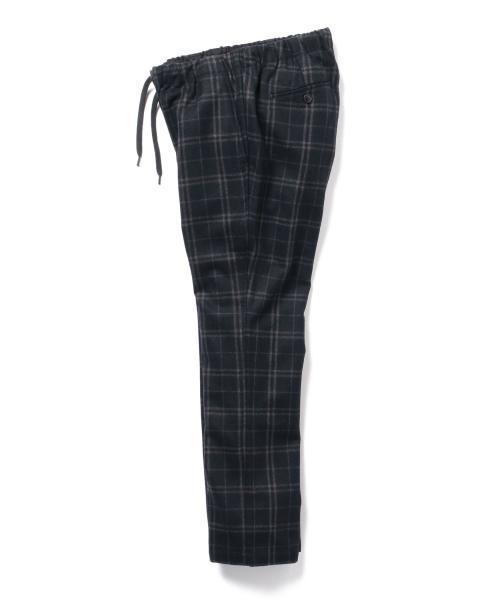 B:MING by BEAMS（ビーミングバイビームス）の「ビーミング by ビームス / ウールチェックイージーパンツ（その他パンツ・メンズ・ネイビー/グレー・LARGE/MEDIUM/SMALL）」の3枚目の写真